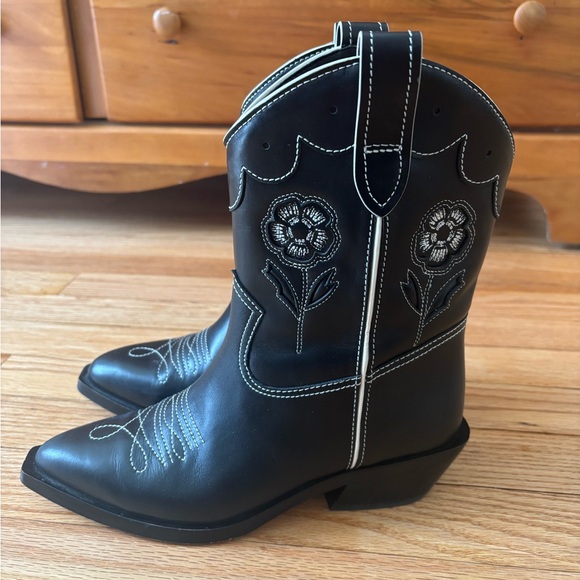 Coach Shoes - Coach Aria Western Boots